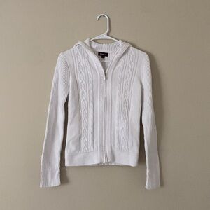 Dalia White Cable Knit Sweater
